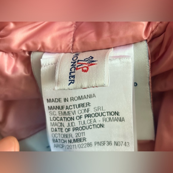 Moncler Pink Lightweight puffer Jacket kids 12-18 months - Picture 6 of 7